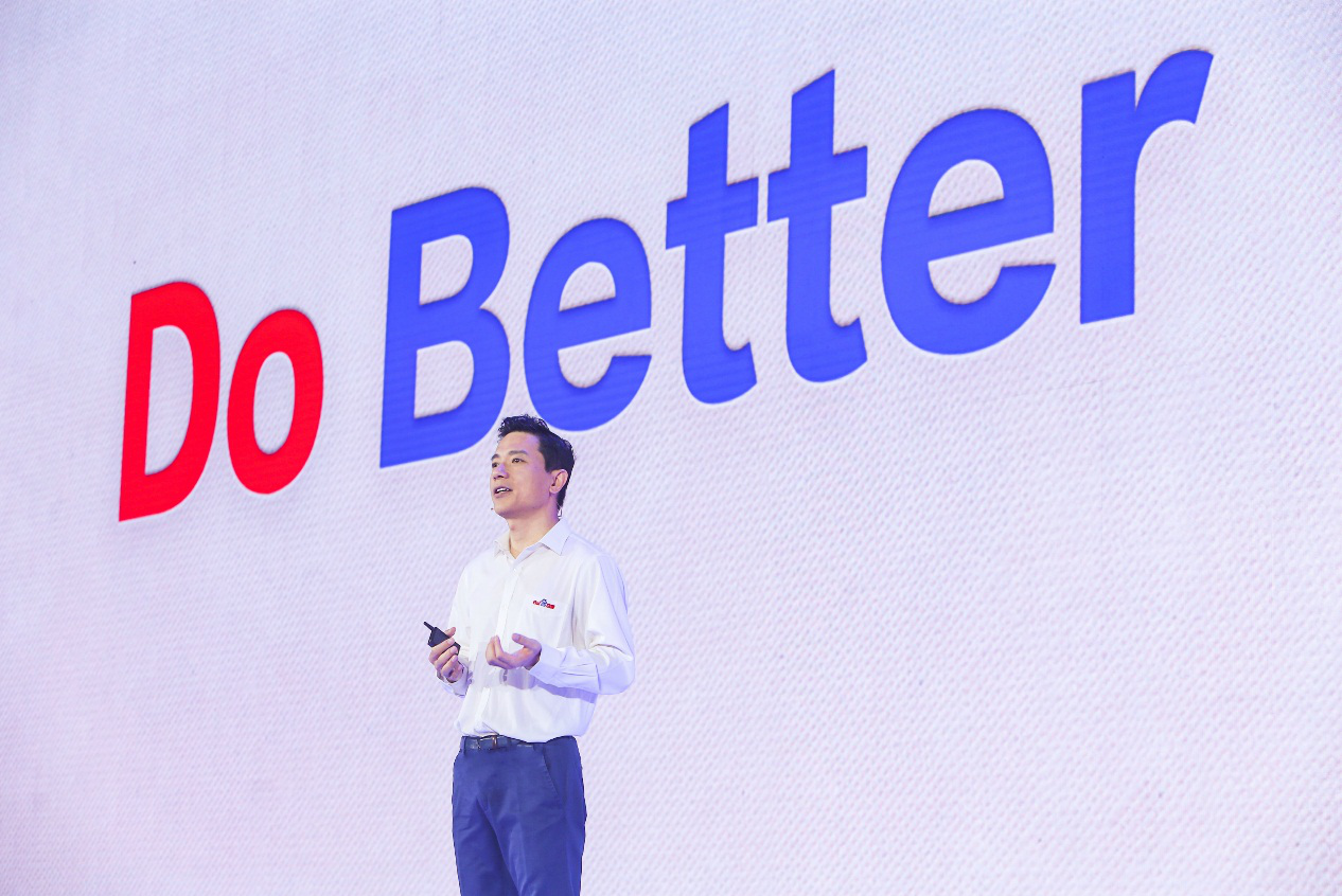 大家都在吃瓜的时候，李彦宏继续Do Better