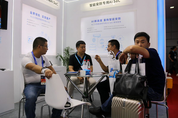 KL720智能安防专用AI SoC即将登场.JPG