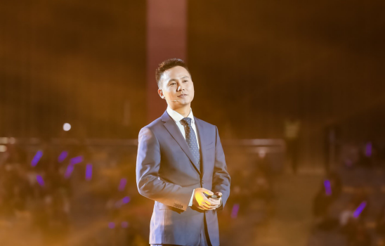 肖尚略进行主题演讲
